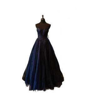 NEW AMARRA women's prom dress in navy